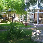Fuenf Linden Guest house