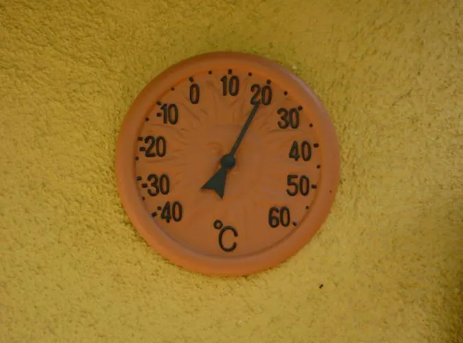 Fuenf Linden Гостевой дом Straupitz