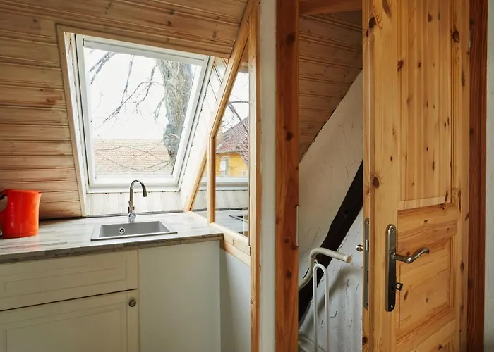 Гостевой дом Fuenf Linden Straupitz