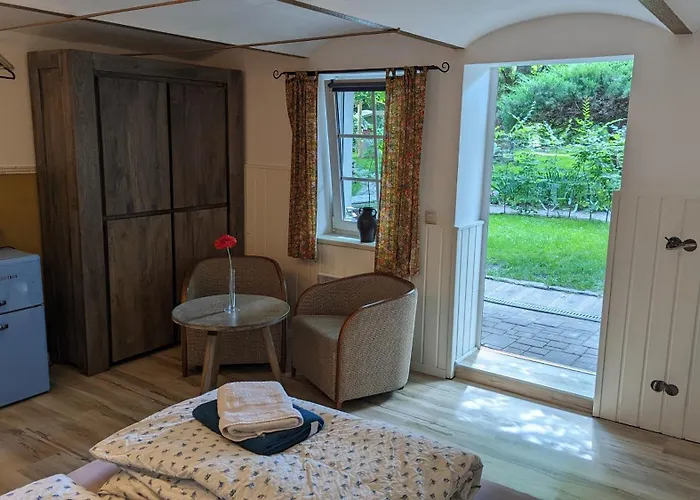 Fuenf Linden Straupitz